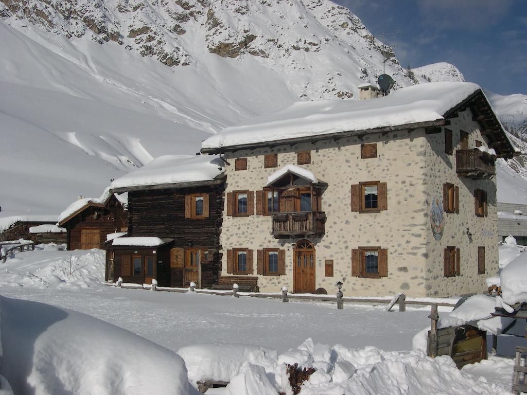 Chalet Al Beltram Livigno Exteriör bild